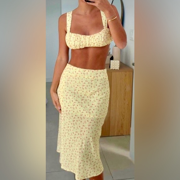 Princess Polly 2 Piece Midi Skirt w Front Slit Yellow w Orange Floral - Picture 4 of 14